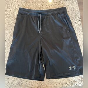 Black Under Armour Shorts youth xl